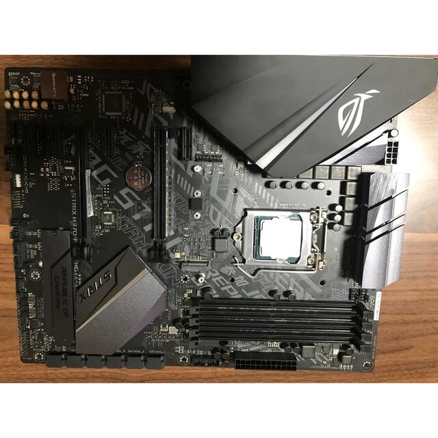 ASUS(エイスース)の(ご予約済み)ROG STRIX H370-F GAMING  スマホ/家電/カメラのPC/タブレット(PCパーツ)の商品写真