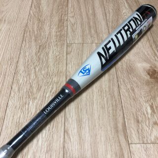 ルイスビルスラッガー(Louisville Slugger)の2019モデル 少年軟式 ルイスビルスラッガー ニュートロン(バット)