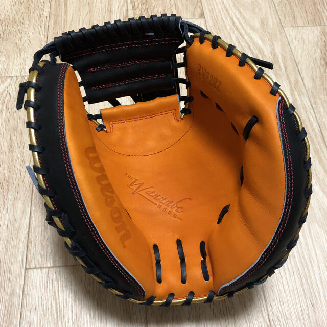 wilson(ウィルソン)のWilson ウィルソン 軟式キャッチャーミット オレンジ×ブラック スポーツ/アウトドアの野球(グローブ)の商品写真