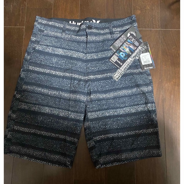 Hurley 28インチメンズショートパンツ カラー..パンツ.グレー