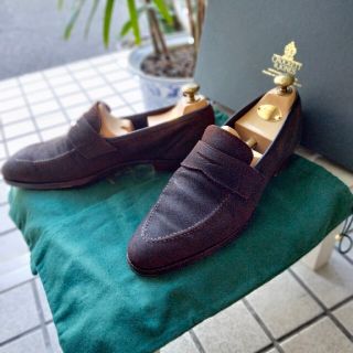 クロケットアンドジョーンズ(Crockett&Jones)の美品 保存箱.袋付 クロケット＆ジョーンズ TEIGN 8E ローファー(ドレス/ビジネス)