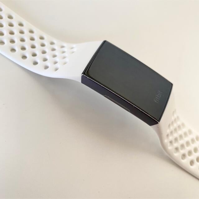 【Fitbit】charge3 SPECIAL EDITION スマホ/家電/カメラのスマートフォン/携帯電話(その他)の商品写真