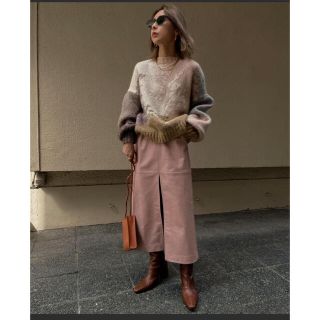 アメリヴィンテージ(Ameri VINTAGE)のDEEP SLIT FAKE LEATFER SKIRT(ロングスカート)