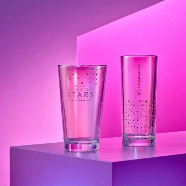 スターバックス値下げしましたBTS&STARBUCKS韓国グラス2個セット