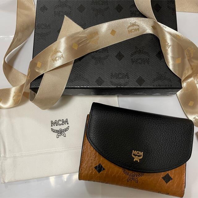 MCM 三つ折りウォレット - 財布