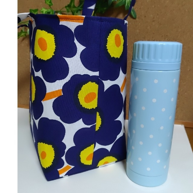 marimekko(マリメッコ)のマリメッコ　トートバッグ(紺) ハンドメイドのファッション小物(バッグ)の商品写真