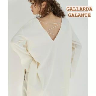 ガリャルダガランテ(GALLARDA GALANTE)のGALLARDAGALANTE  サーマルバックレースアッププルオーバー(カットソー(長袖/七分))