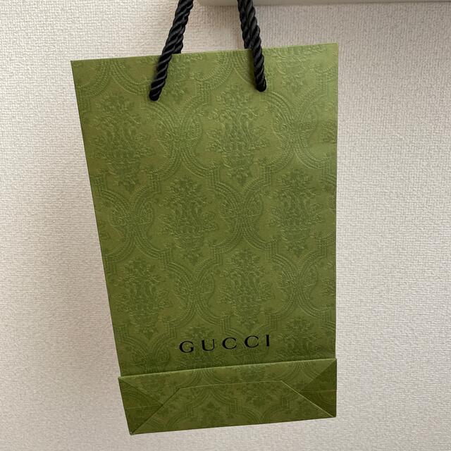 Gucci(グッチ)のGUCCI  ショップ袋　紙袋　美品　プレゼント　ホワイトデー レディースのバッグ(ショップ袋)の商品写真