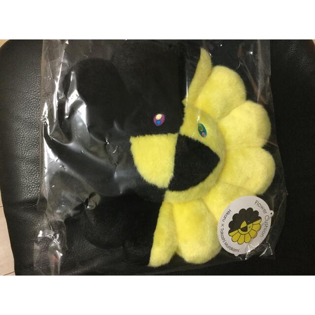 村上隆 × ヒカル Collaboration Flower Cushion 村上隆 × ヒカル Collaboration Flower Cushion