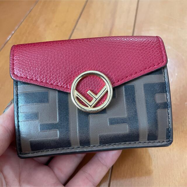 値下げ!!FENDI 財布 三つ折財布 ズッカ柄