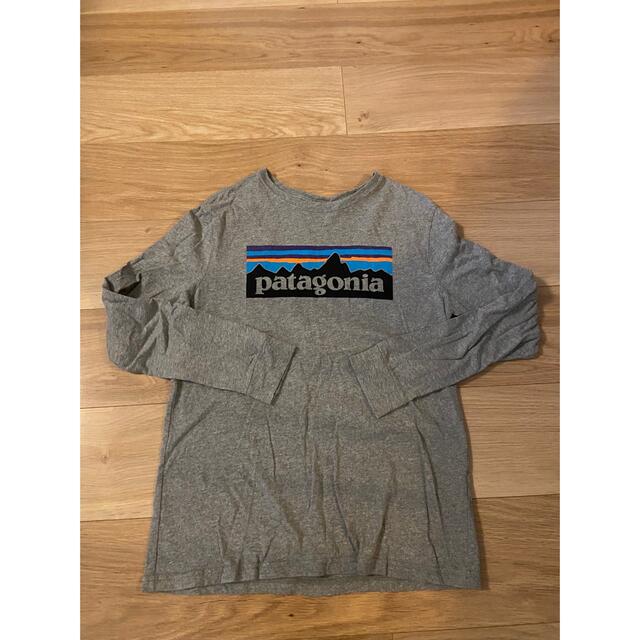 patagonia(パタゴニア)のサイズＬ　値下げしました キッズ/ベビー/マタニティのキッズ服男の子用(90cm~)(Tシャツ/カットソー)の商品写真