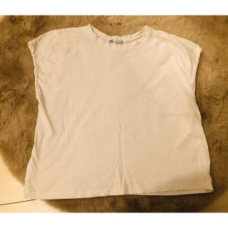 ザラ(ZARA)のZARA White sleeveless T-shirt (Tシャツ(半袖/袖なし))