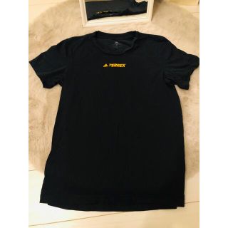 アディダス(adidas)のAdidas black T-shirt(Tシャツ/カットソー(半袖/袖なし))