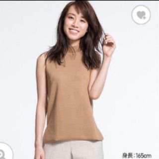 ユニクロ(UNIQLO)のUNIQLO ハイネックセーター(Tシャツ(半袖/袖なし))