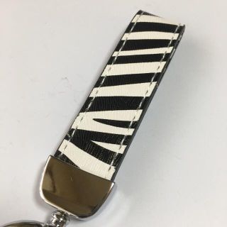 PUレザーキーホルダー/ゼブラ/シルバーリング/キーリング/キーチェーン