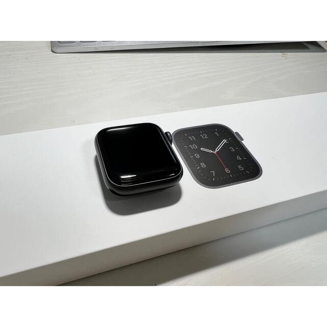 Apple Watch SE 40mm Wi-Fiモデル 男女兼用 11662円引き www.gold-and