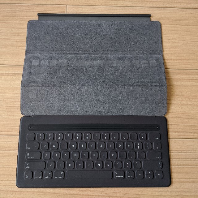 iPad Pro Smart Keyboard MJYR2AM/A 1