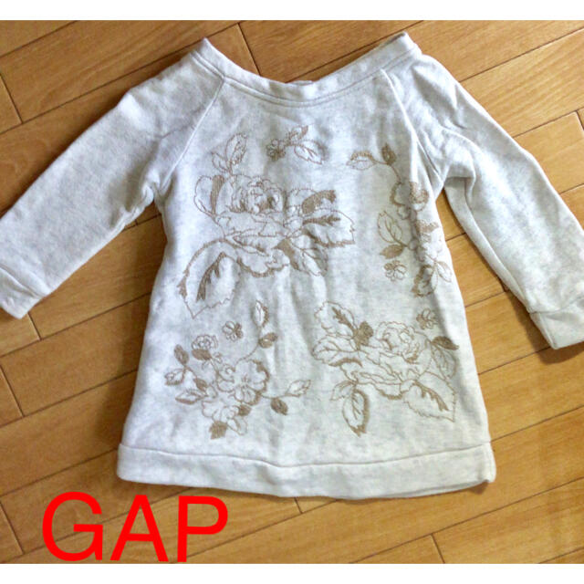 babyGAP(ベビーギャップ)のGAP baby☆刺繍入り☆☆チュニック/ワンピース☆サイズ70〜80cm キッズ/ベビー/マタニティのベビー服(~85cm)(ワンピース)の商品写真