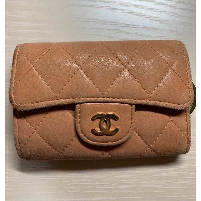 CHANEL(シャネル)のシャネル　キーケース　マトラッセ　ベージュ　4連➕1 レディースのファッション小物(キーケース)の商品写真