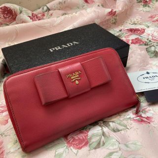 プラダ(PRADA)の【専用です❣️】　　PRADA 財布　リボン　サフィアーノ(財布)