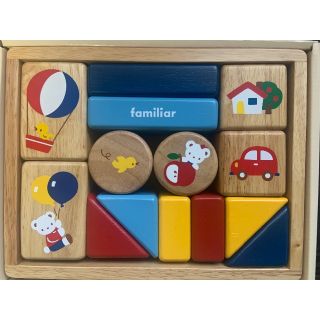 ファミリア(familiar)のnanana様専用【新品•未使用】ファミリア 積み木(積み木/ブロック)