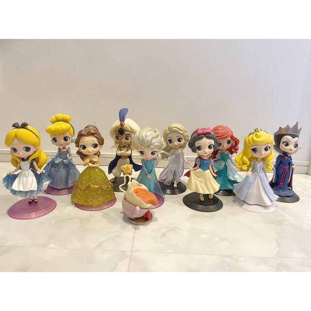 Disney(ディズニー)のディズニー　プリンセス　アナ雪　qposket フィギュア エンタメ/ホビーのおもちゃ/ぬいぐるみ(キャラクターグッズ)の商品写真