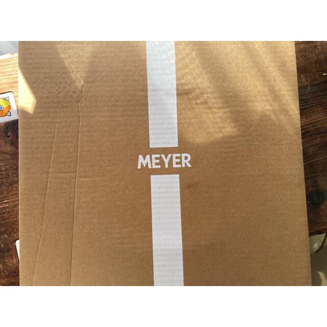 MEYER(マイヤー)のマイヤー(Meyer) 「ホットポット 24cm」 HP2-W24RD インテリア/住まい/日用品のキッチン/食器(鍋/フライパン)の商品写真