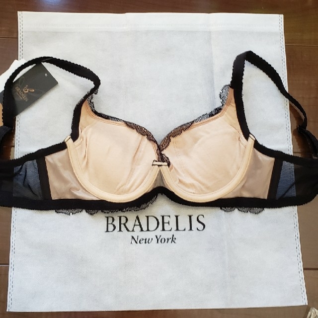 BRADELIS New York(ブラデリスニューヨーク)のブラデリス　ヴィオラ　21S1　D65 レディースの下着/アンダーウェア(ブラ&ショーツセット)の商品写真