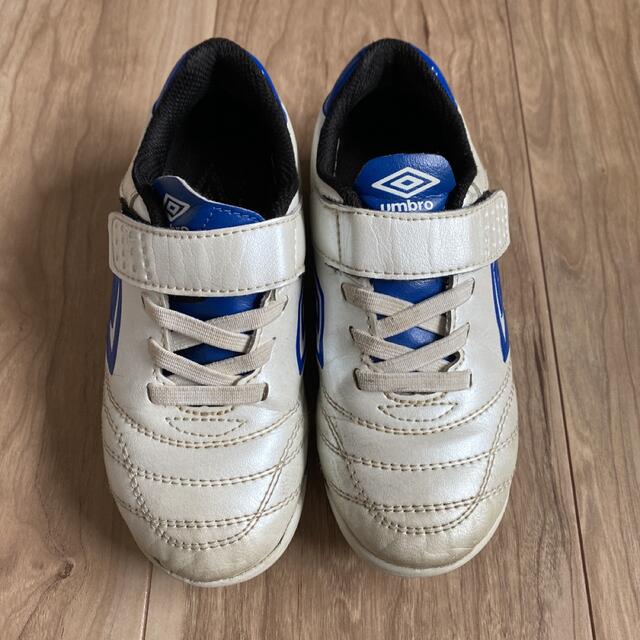 UMBRO(アンブロ)のアンブロスニーカー キッズ/ベビー/マタニティのキッズ靴/シューズ(15cm~)(スニーカー)の商品写真