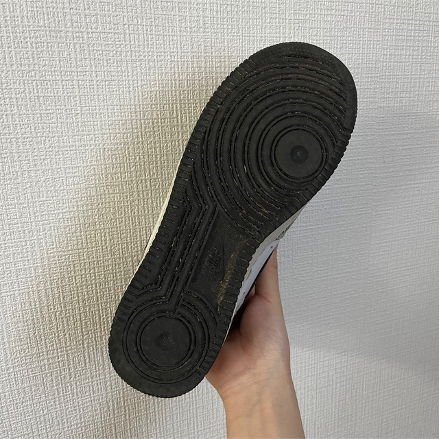 NIKE(ナイキ)のNIKE AIR FORCE 1 LOW RETRO レア スニーカー メンズの靴/シューズ(スニーカー)の商品写真