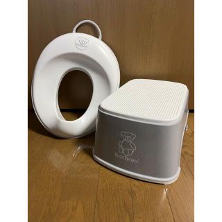 ベビービョルン(BABYBJORN)のベビービョルン　補助便座　踏み台(補助便座)