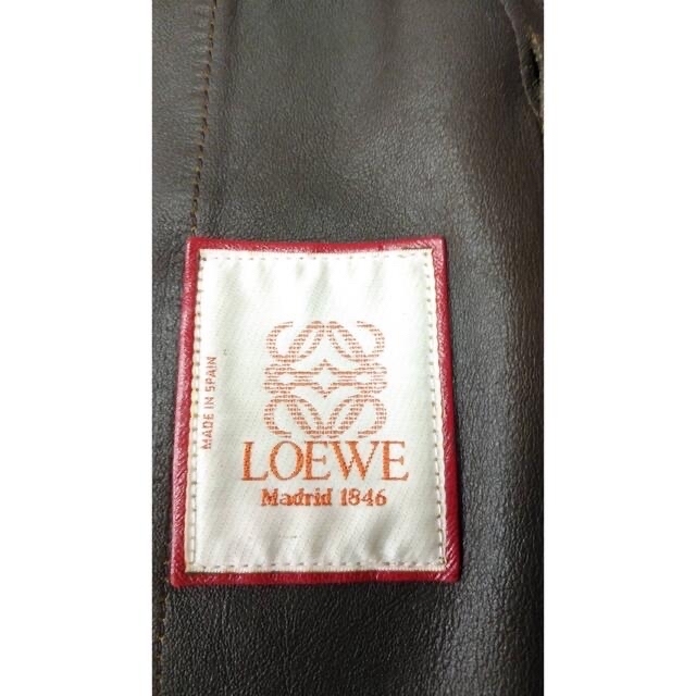 LOEWE(ロエベ)のロエベ　コート　Lサイズ　値下げ‼️ レディースのジャケット/アウター(ロングコート)の商品写真