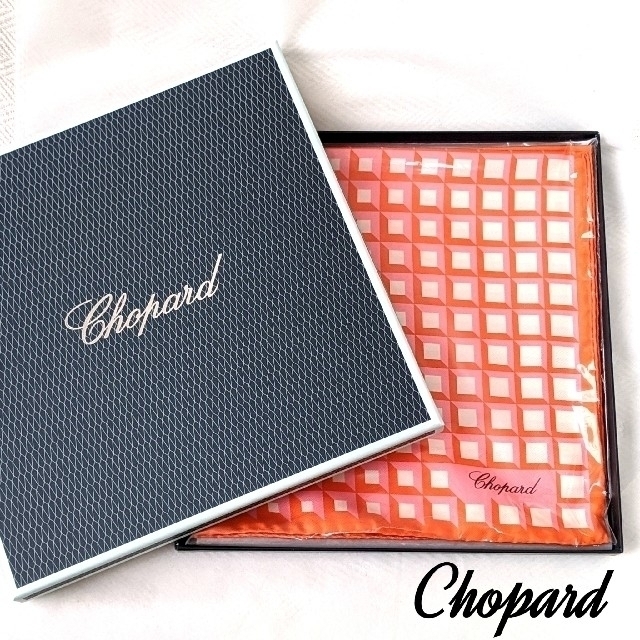 Chopard(ショパール)の【Chopard】ショパール★特別価格 高級シルクスカーフ ♡華やかな春夏カラー レディースのファッション小物(バンダナ/スカーフ)の商品写真