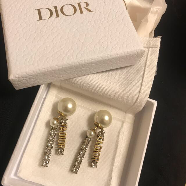 DIOR ピアス