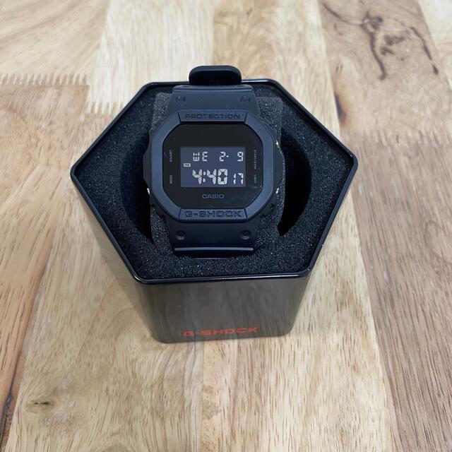 G-SHOCK(ジーショック)の【きょん１９８０様】G-SHOCK DW-5600BB-1DR オールブラック メンズの時計(腕時計(デジタル))の商品写真