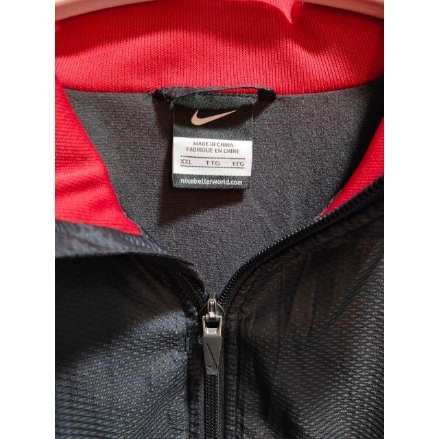 NIKE(ナイキ)のNIKE ナイキ ワンポイント 刺繍 ロゴ ナイロン ジャケット メンズのジャケット/アウター(ナイロンジャケット)の商品写真