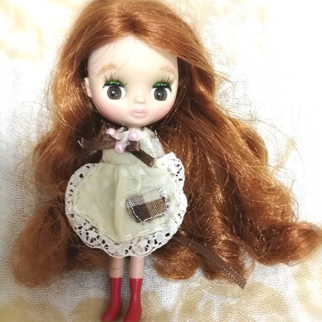 本体のみです カスタム 優しい プチブライス ブロンド ロングヘア blyth