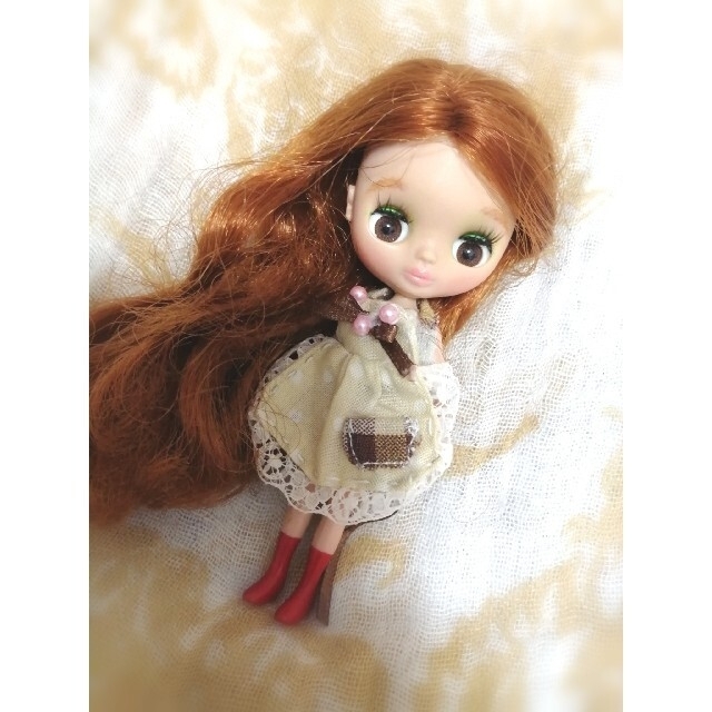 本体のみです カスタム 優しい プチブライス ブロンド ロングヘア blyth