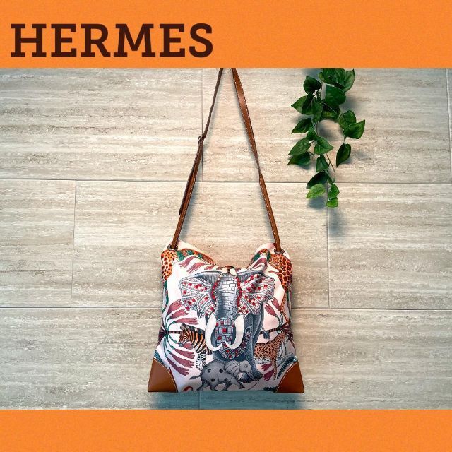 ✨美品・希少品✨❤️HERMES  エルメス　シルキーシティ❤️✨