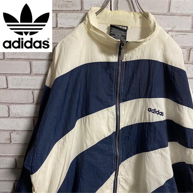 80'sビンテージ古着 adidas アシンメトリーデザインのナイロンジャケット 注目ショップ
