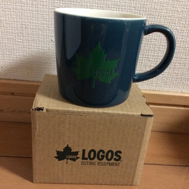 LOGOS(ロゴス)のLOGOS マグカップ 新品！！ インテリア/住まい/日用品のキッチン/食器(グラス/カップ)の商品写真