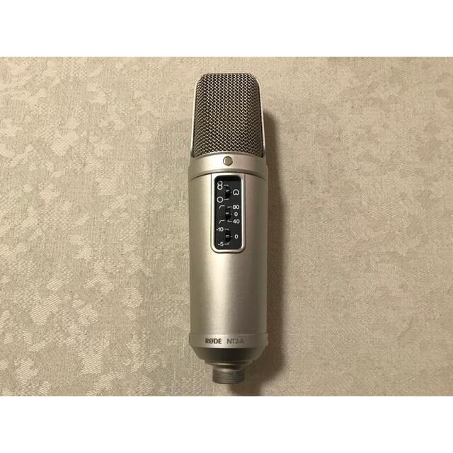 売り切れ必至! 生産終了 入手困難 AKG Elle C シルバー www