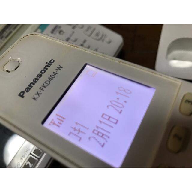 Panasonic(パナソニック)のPanasonic デジタルコードレス普通紙ファクス　 KX-PZ200 スマホ/家電/カメラのスマートフォン/携帯電話(その他)の商品写真