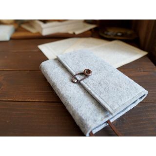 【美品】ほぼ日手帳 カバー オリジナル A6 felt book 文庫本サイズ(カレンダー/スケジュール)