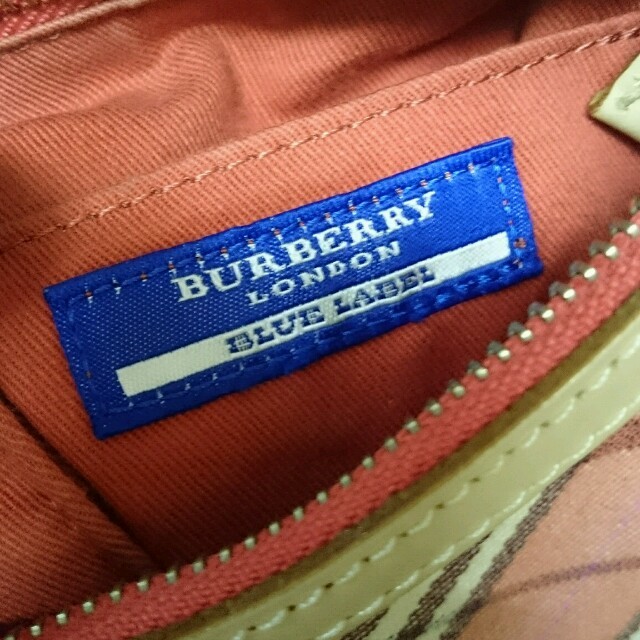 BURBERRY(バーバリー)のBURBERRY BLUE LABEL ハンドバッグ レディースのバッグ(ハンドバッグ)の商品写真
