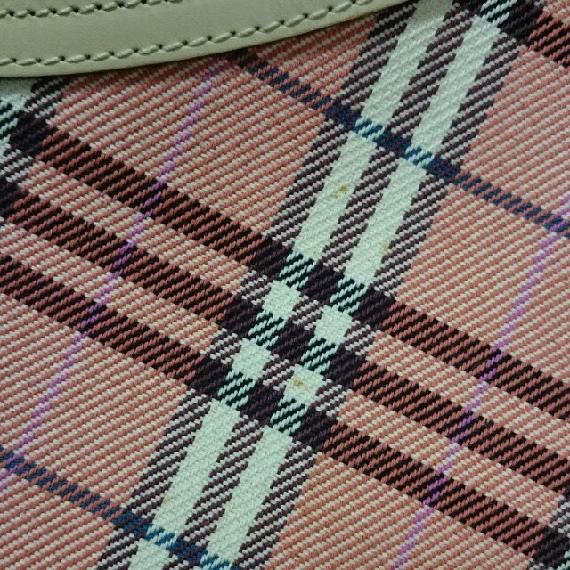 BURBERRY(バーバリー)のBURBERRY BLUE LABEL ハンドバッグ レディースのバッグ(ハンドバッグ)の商品写真