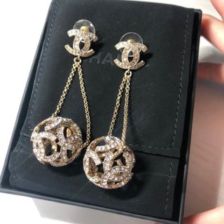 シャネル ミラー ピアスの通販 48点 | CHANELのレディースを買うならラクマ シャネル ミラー ピアスの通販 48点 | CHANELのレディースを買うならラクマ