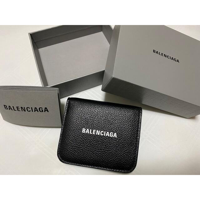 Balenciaga - 【美品】 バレンシアガ 財布 二つ折り エブリデイの通販