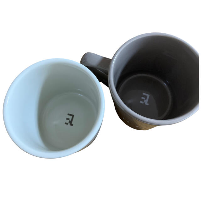 THREE(スリー)のthree マグカップ2色セット インテリア/住まい/日用品のキッチン/食器(グラス/カップ)の商品写真