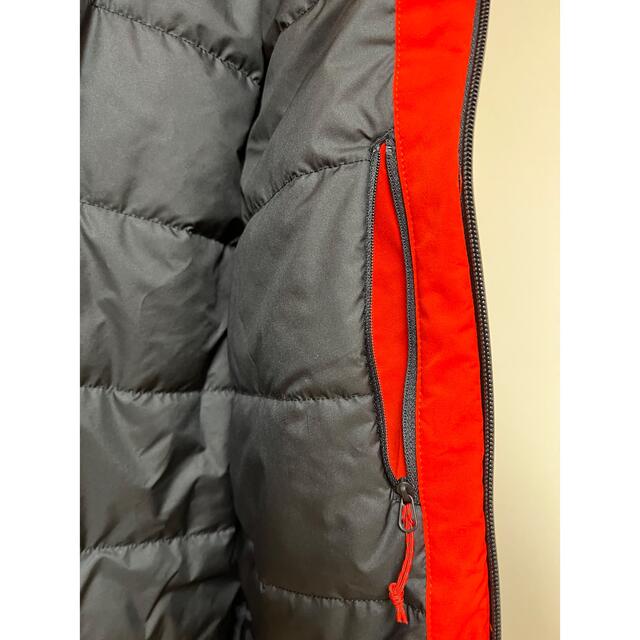 THE NORTH FACE(ザノースフェイス)の高機能　新品　ノースフェイス　メンズスノーボードジャケット　M 赤　黒　スノボー スポーツ/アウトドアのスノーボード(ウエア/装備)の商品写真